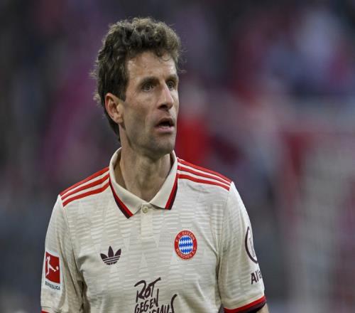 裁判误判,球员二次触,球罚点球规,太阳城,太阳城娱乐,太阳城app,太阳城赌场